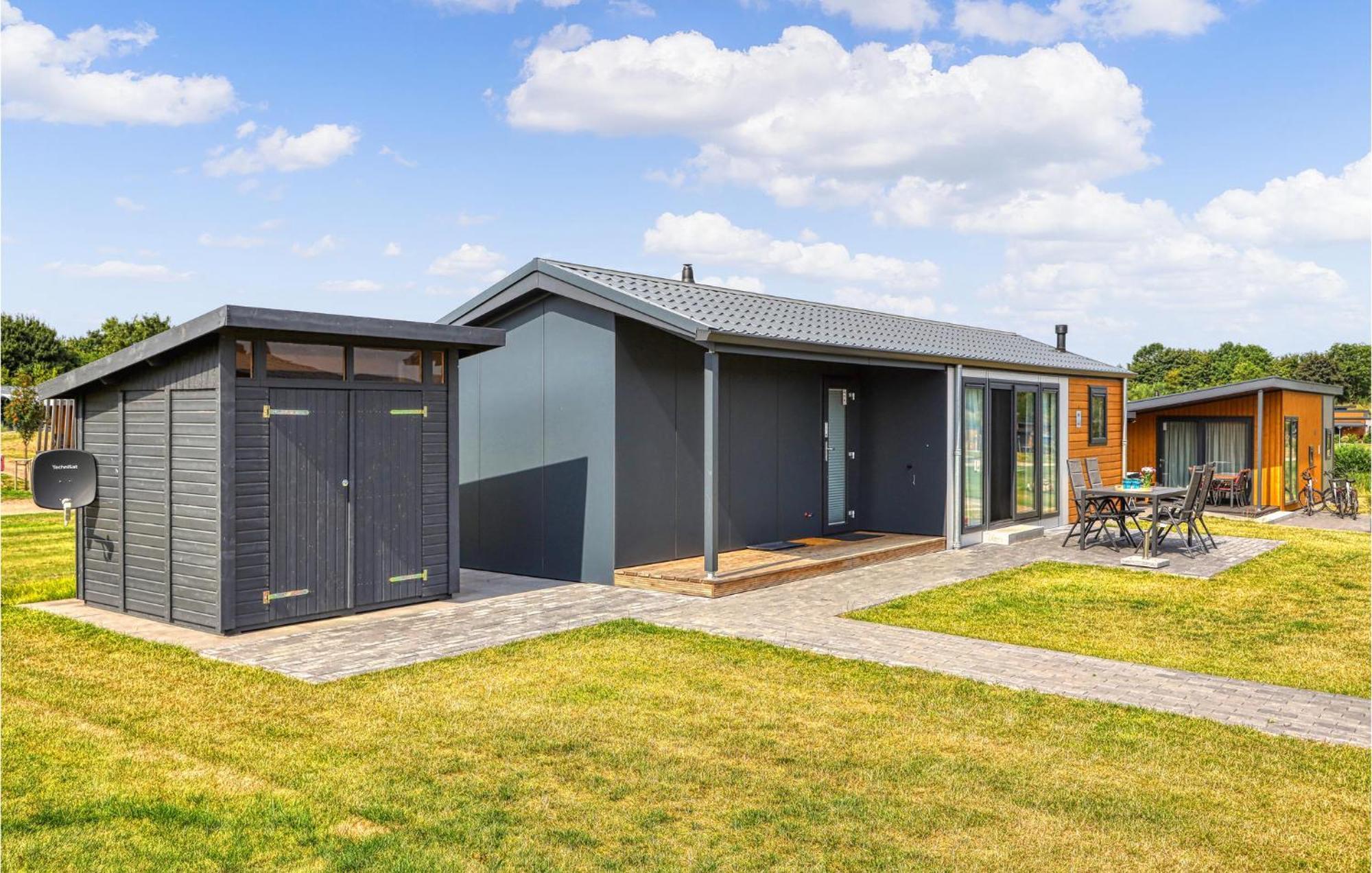 Lovely Home In Suesel With House A Panoramic View Susel Exterior foto